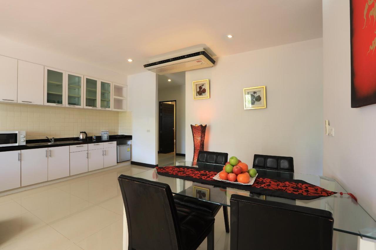 Rawai Grand House Hotel Bagian luar foto