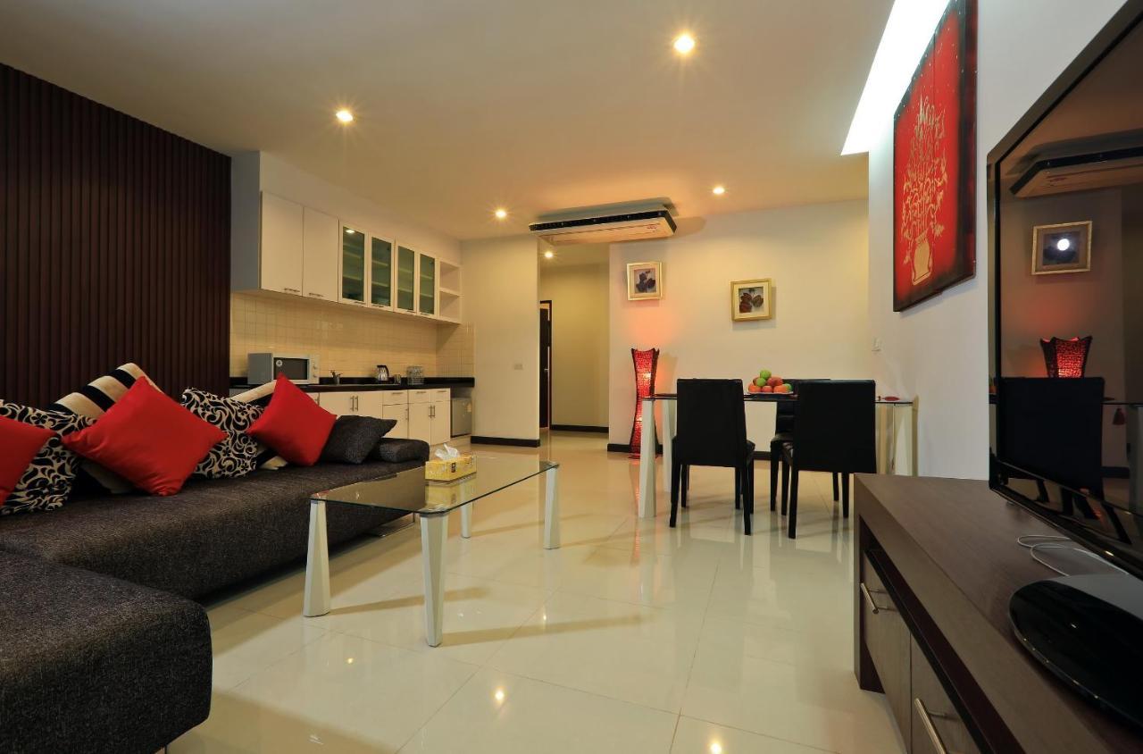Rawai Grand House Hotel Bagian luar foto